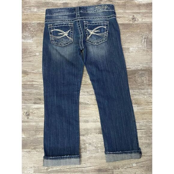 Silver Tuesday Capri Jeans Low Rise Distressed Cuffed Rolled Women’s Size W25 - Picture 7 of 9